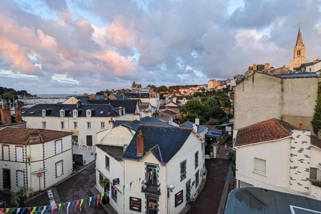 Foch, Vue Mer, Coeur De Ville Pornic Extérieur photo
